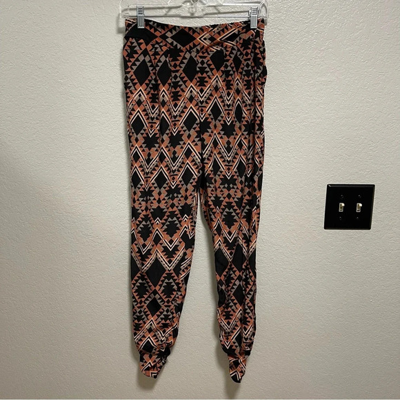 Charlotte Russe Boho Multicolor Geometric Print Elastic Waist Pants SMALL - Picture 1 of 6